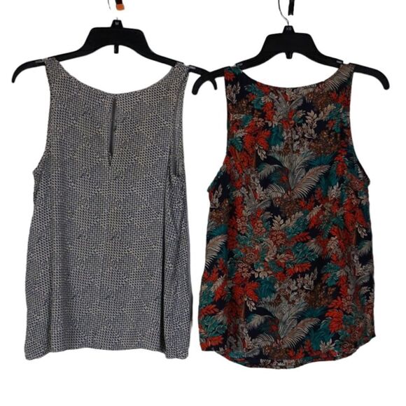 Lucky Brand Silk Presley Tank & Cream/Blue Patterned Tank, Small - Picture 2 of 5